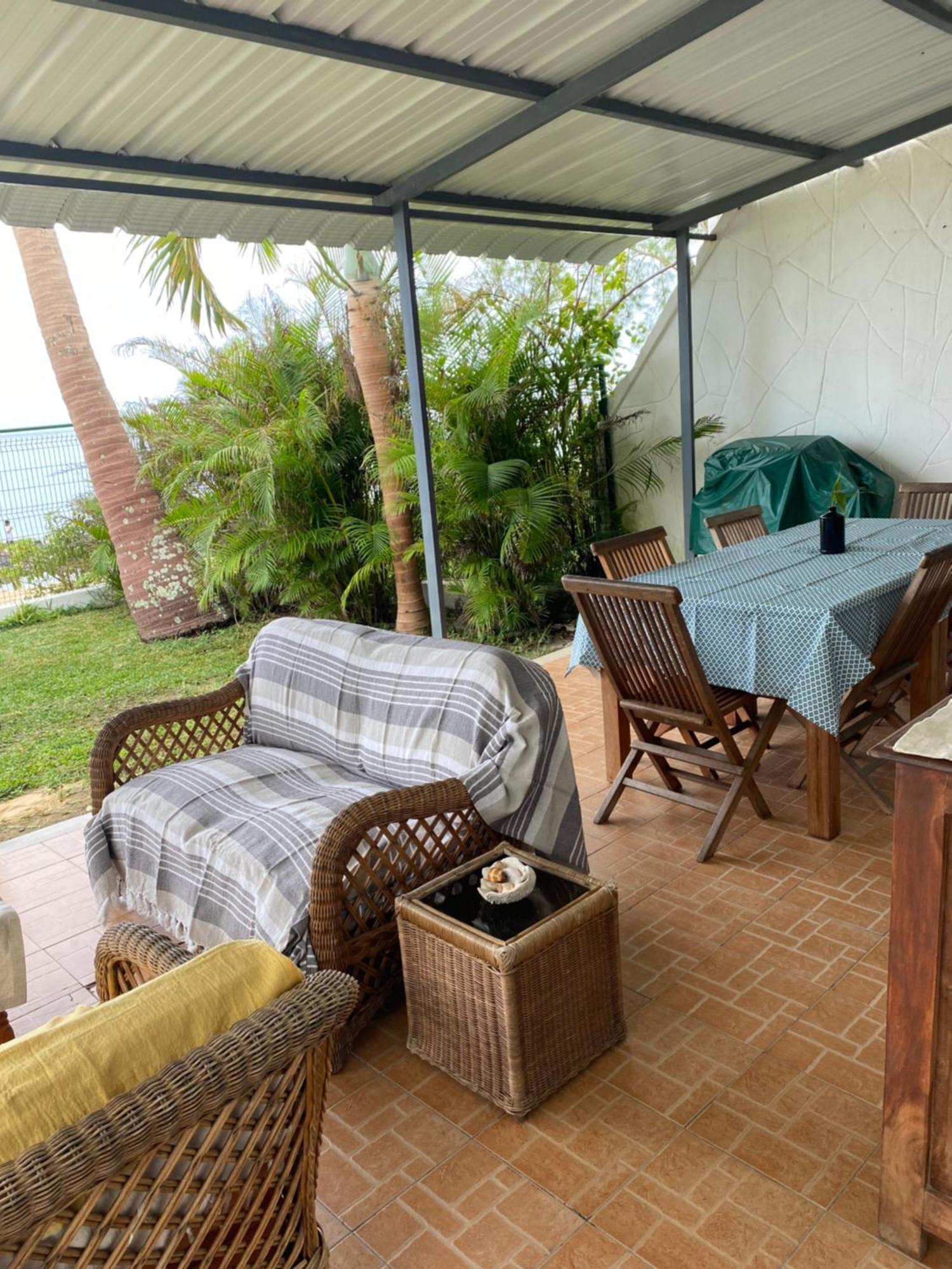 Vacation Beach House South Of Mauritius - Riambel Exterior photo
